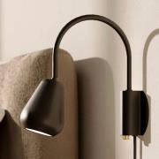 Nuura wandspot Anoli, zwart, metaal, GU10, stekker